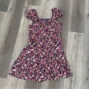 2/20$ Girls Multicolour Floral Dress size XL